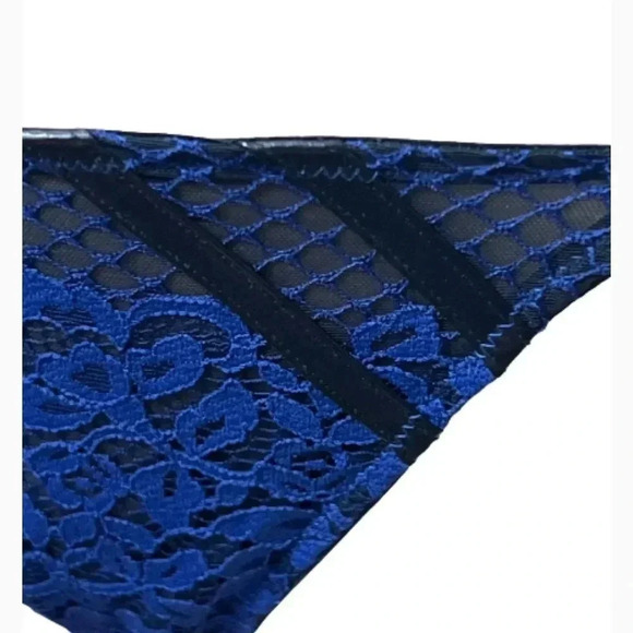 VICTORIA’S SECRET PUSH UP BRA PANTY SET THONG BLACK BLUE FAUX LEATHER 36DD - Picture 6 of 13